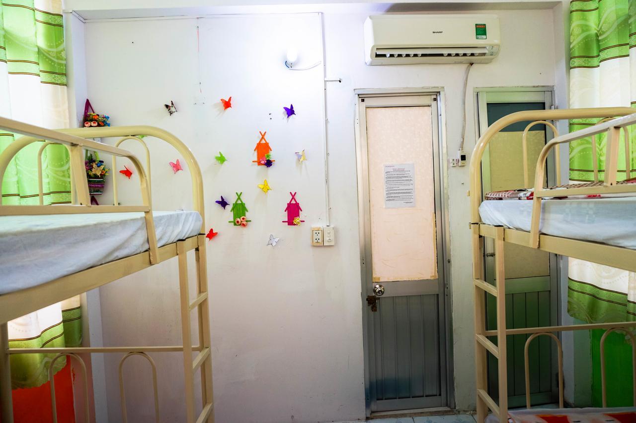 Color House Hostel Thành Pho Ho Chí Minh Esterno foto